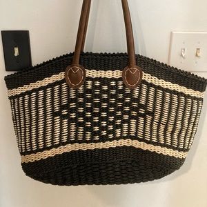 Woven beach bag!